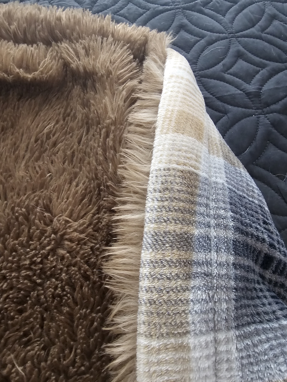 Orvis Reversible Brown Faux Fur and Plaid Throw